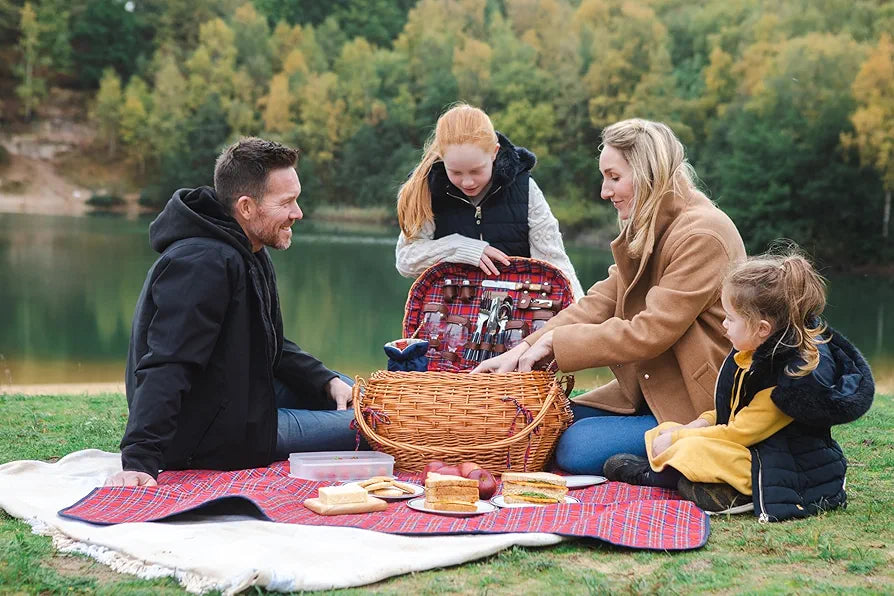 Highlander Picnic Basket